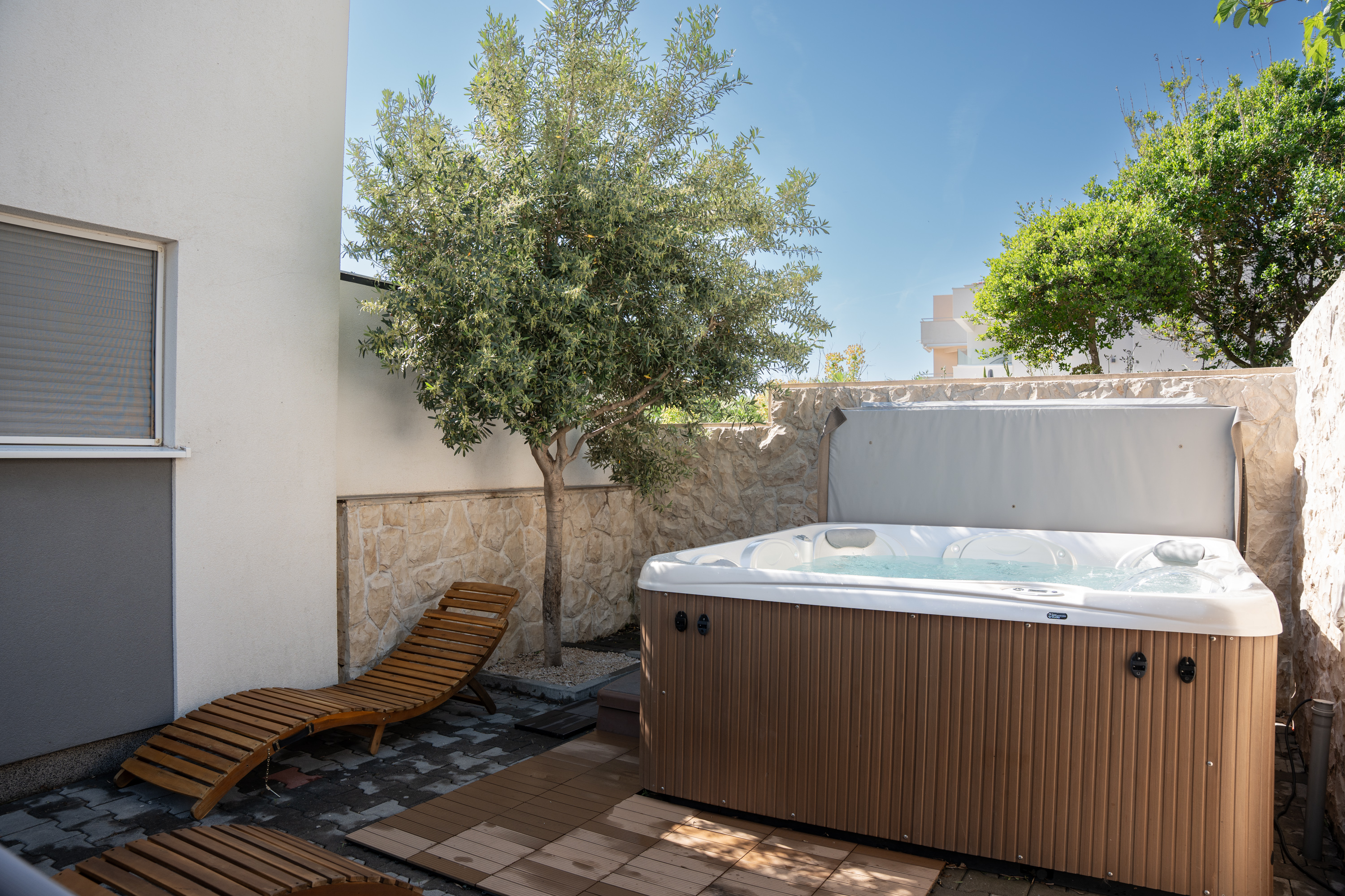 Anabella apartment Jacuzzi &amp; sauna logo